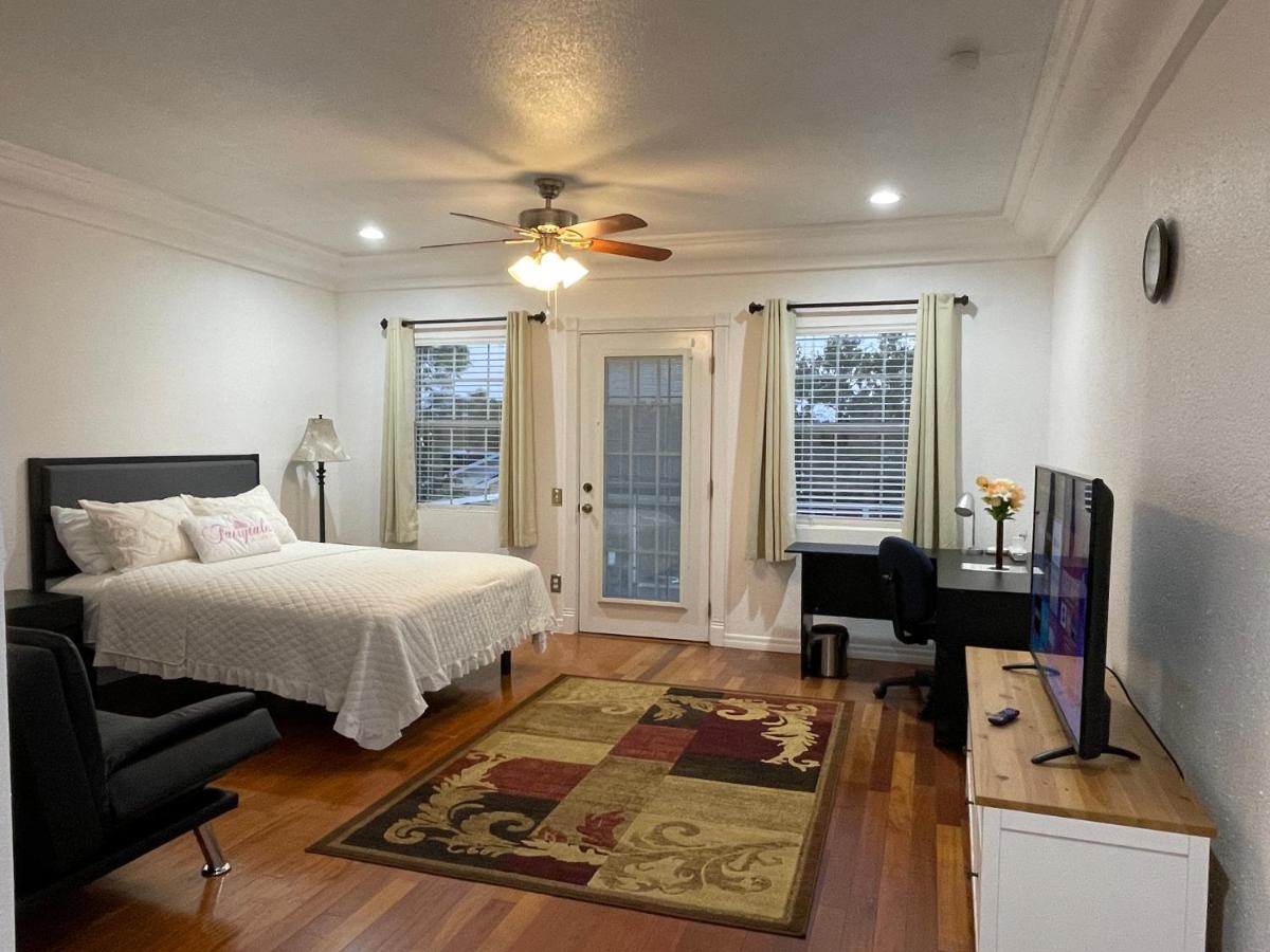 2 Bedroom Apartment Auburndale Bagian luar foto